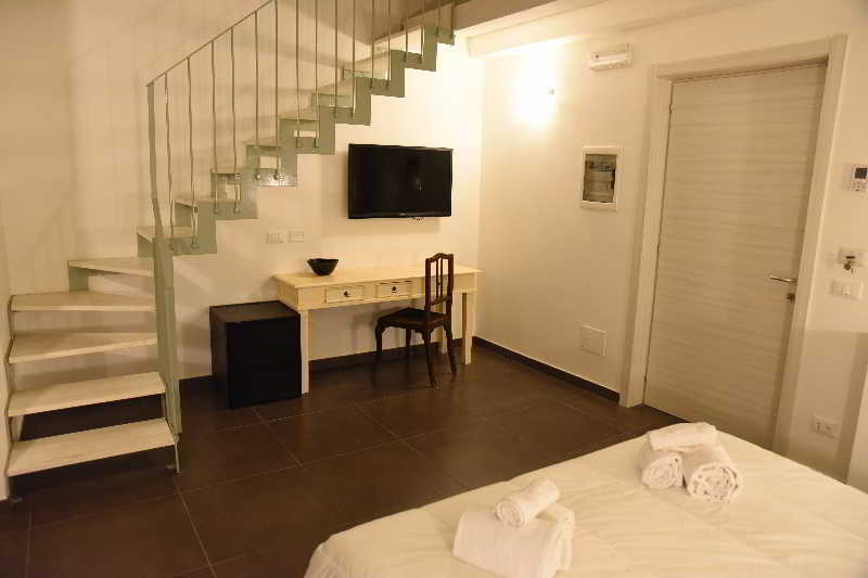 レッチェ Up ルーム ＆ スイート Bed & Breakfast エクステリア 写真